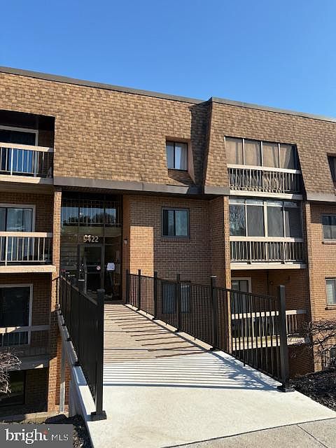 1st image of 5422 Valley Green Dr APT B3