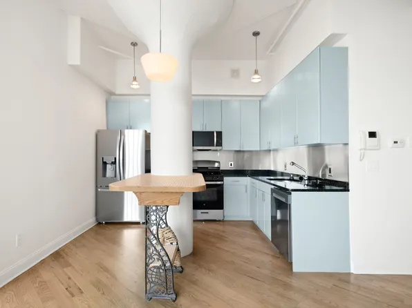 176 Johnson Street image 6 of 14