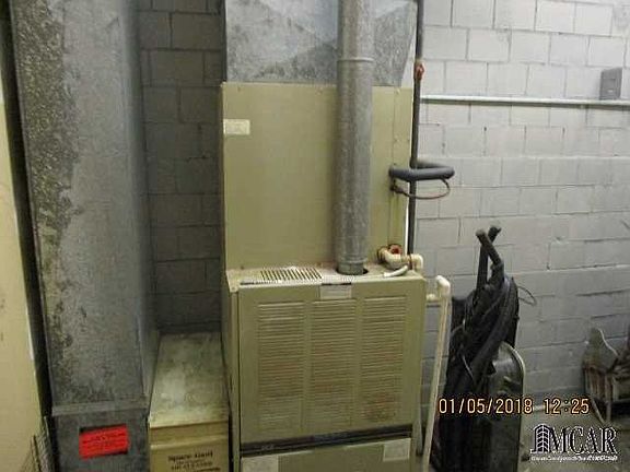 4th image of 1418 Dix Hwy
