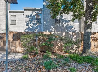 17645 Red Oak Dr #7645, Houston, TX 77090