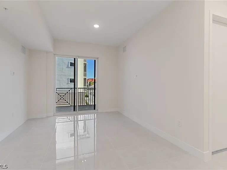 26600 Rosewood Pointe Dr #B-101 — Photo 7