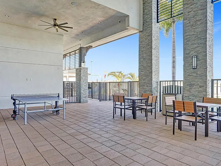15501 NW 88th Ave — Photo 37