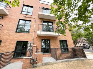 42-08 161st St, Flushing, NY 11358