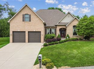 1714 Briarwood Ln, Pittsburgh, PA 15239