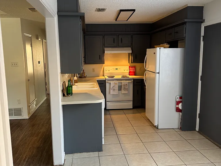 7505 Akron Ave #B — Photo 21