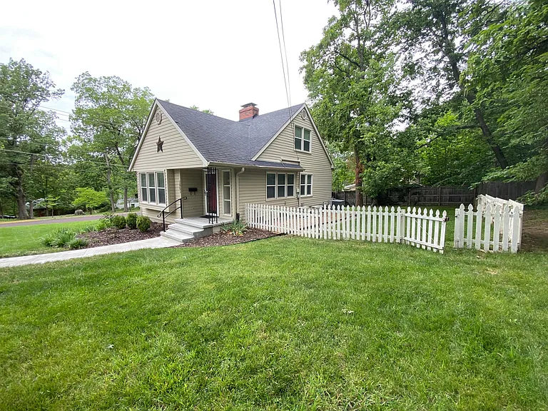 1801 University Ave — Photo 22