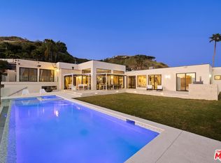 971 Enchanted Way, Pacific Palisades, CA 90272