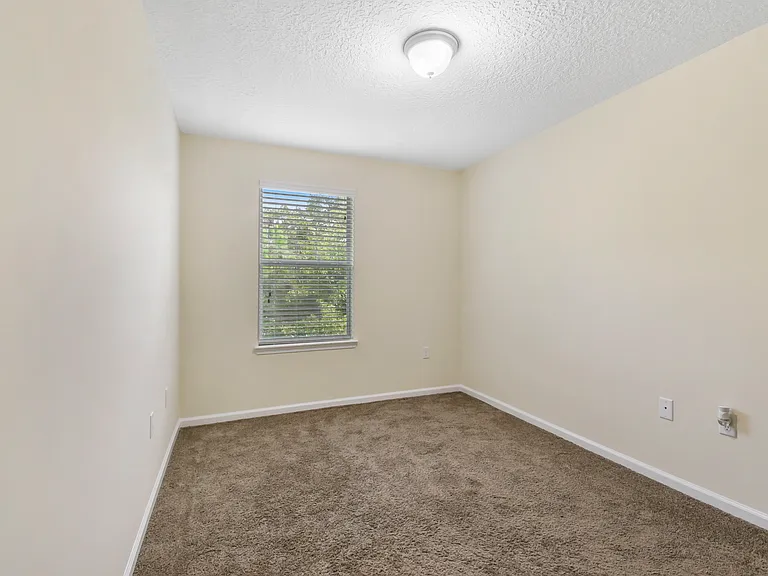266 Moultrie Village Ln — Photo 20
