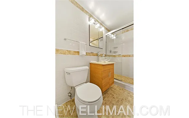 Sold by Douglas Elliman | media 44