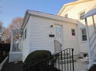156 W Main St APT 1, Milford, CT 06460