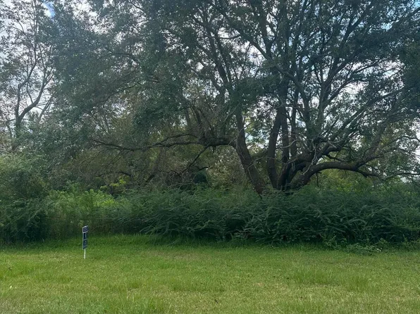 6133 Stacey Ln, Biloxi, MS 39532