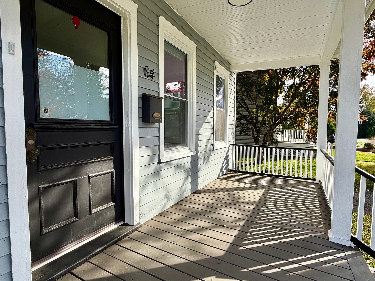 3 bed, 1.5 bath, 1550 sqft, $3,875 — Photo 3