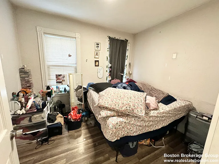 45 Crescent Ave #1 — Photo 5