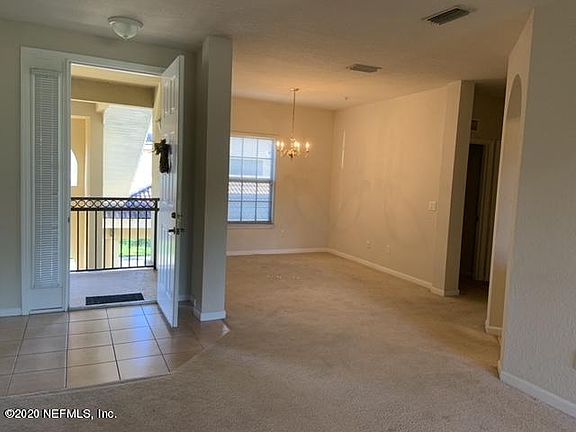 2nd image of 180 Calle El Jardin St #202