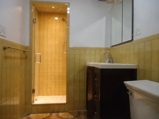 Rented by Hakeem Shahid, LREB | media 2