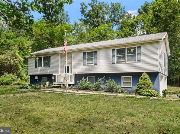 162 Jackson Rd, Gettysburg, PA 17325