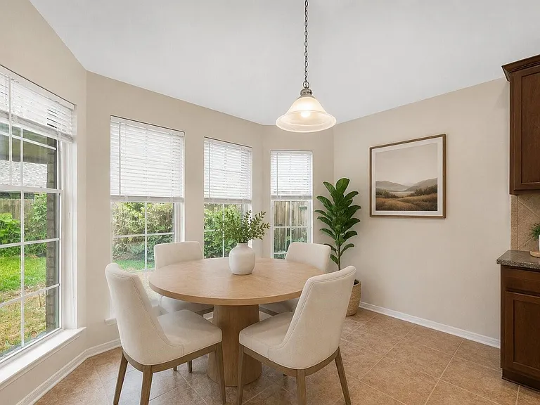 6811 Claire Brook Dr — Photo 7