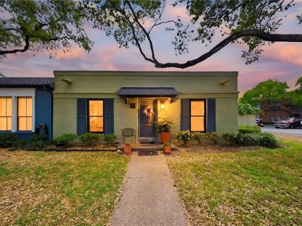 22 Lake Shore Dr, Corpus Christi, TX 78413