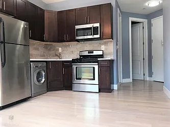 Rented by Hillel Realty Group