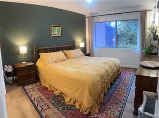 1044-1044 Cabrillo Park Dr, Santa Ana, CA 92701