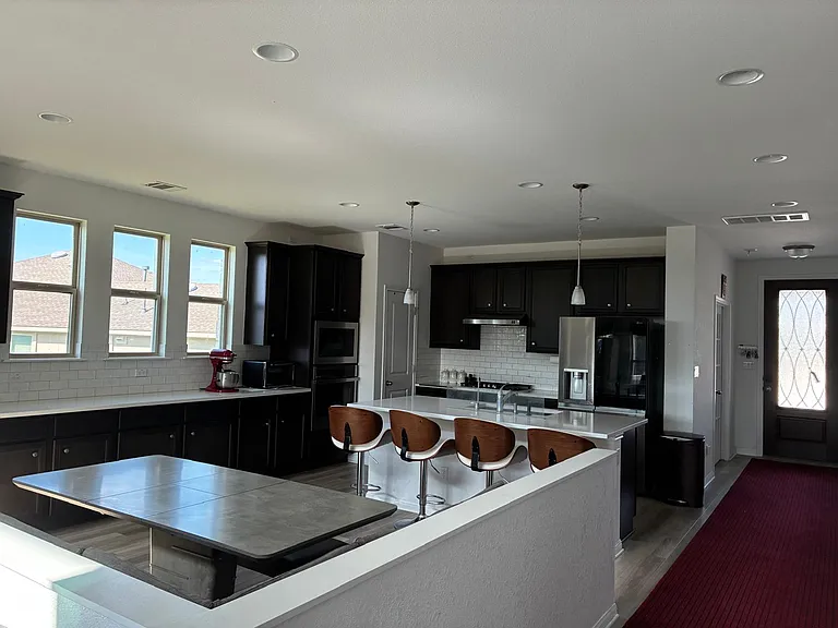 1900 Vinaros Ct — Photo 8