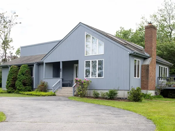 100 Bayberry Lane, Southold, NY 11971
