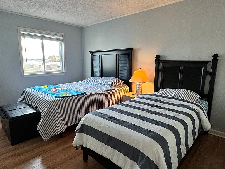 413 Robin Dr #305 — Photo 5