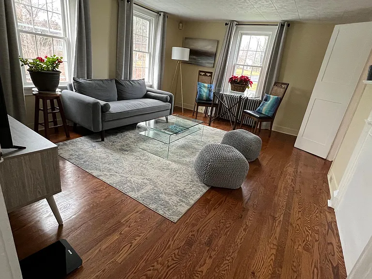 471 Orange Center Rd — Photo 6