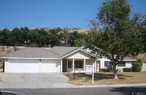 1st image of 2098 Loveland Dr