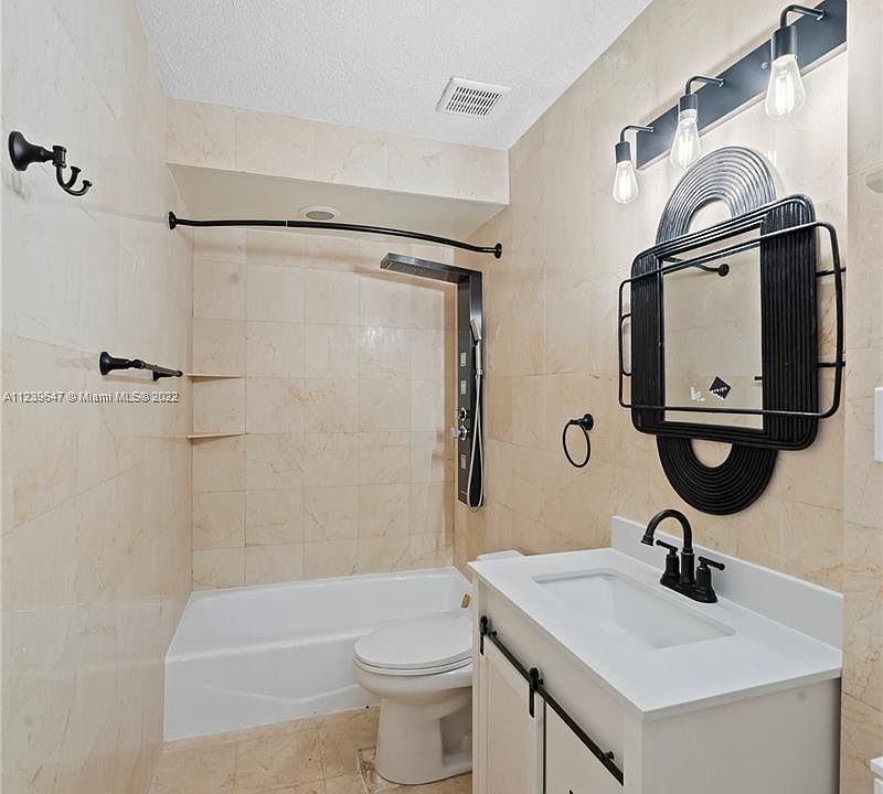 1st image of 1251 SE 2nd St #1