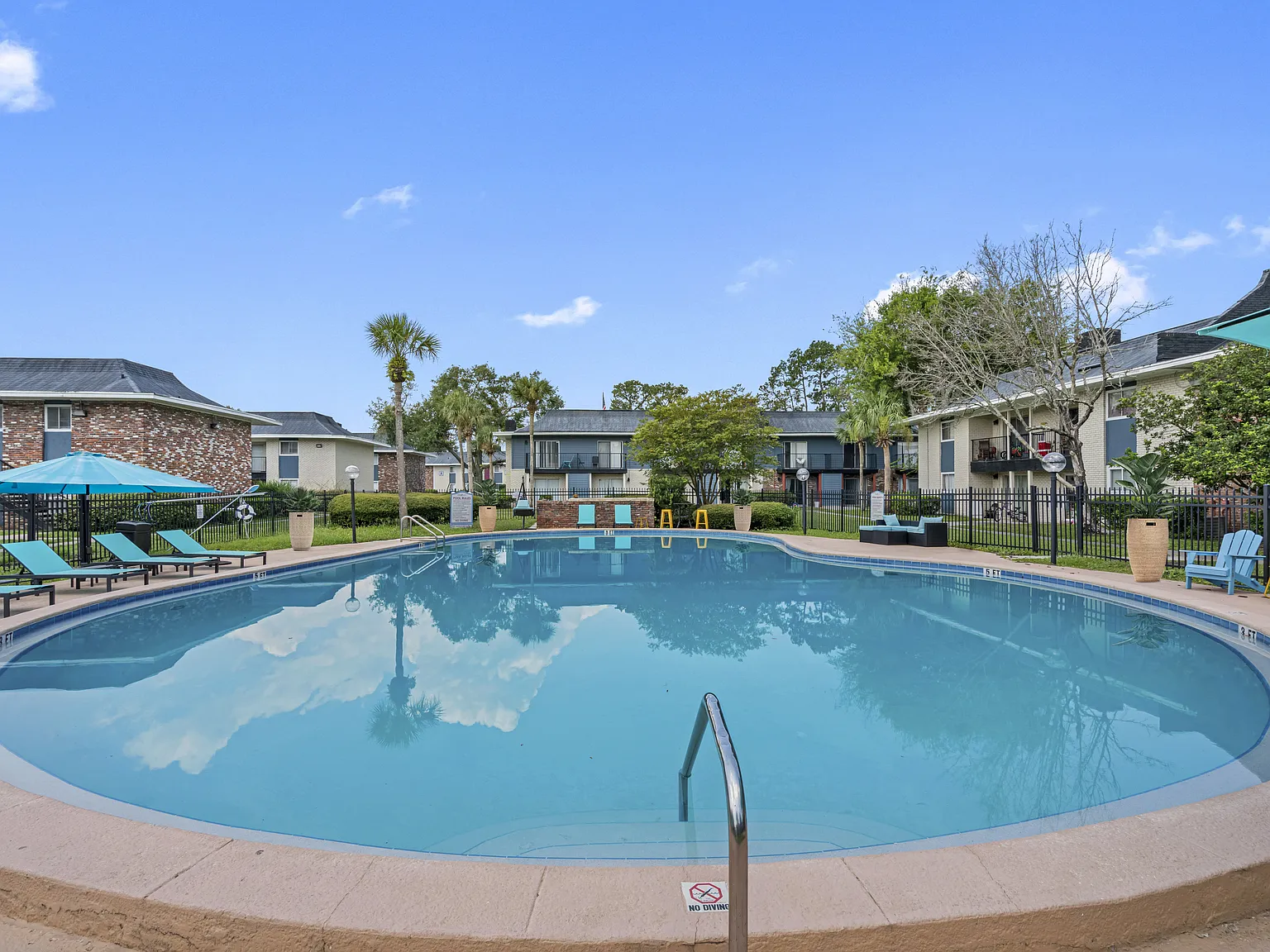 Arbor Place Apartments — Photo 1