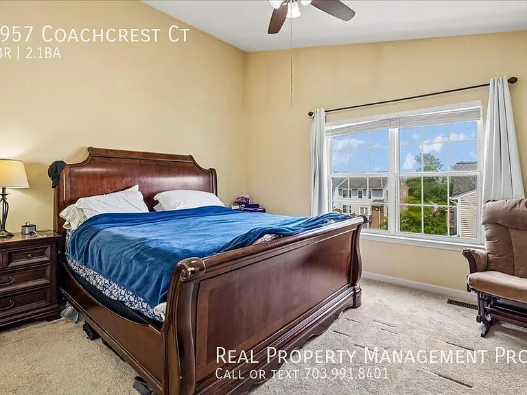 7957 Coachcrest Ct — Photo 15