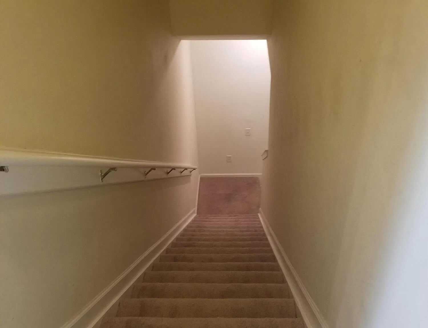 2 bed, 2.0 bath, 1230 sqft, $1,550 — Photo 2
