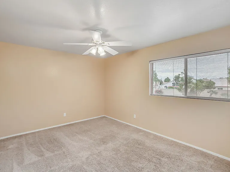 1380 N Concord Ave — Photo 22