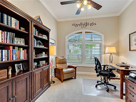 5th image of 141 Golf Vista Cir