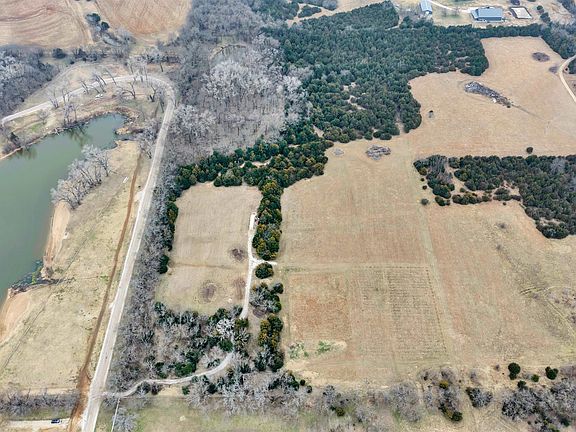 5th image of 11467 SW Shore Dr