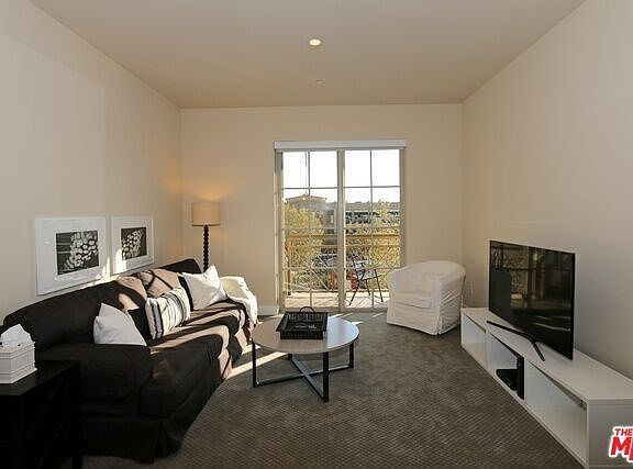 5th image of 833 Americana Way Unit 311