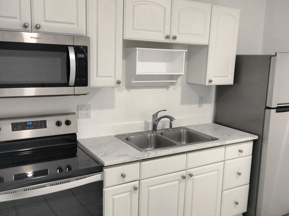 NEW KITCHEN