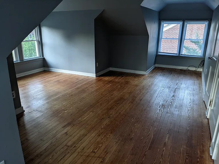 83 Kells Ave #1 — Photo 13