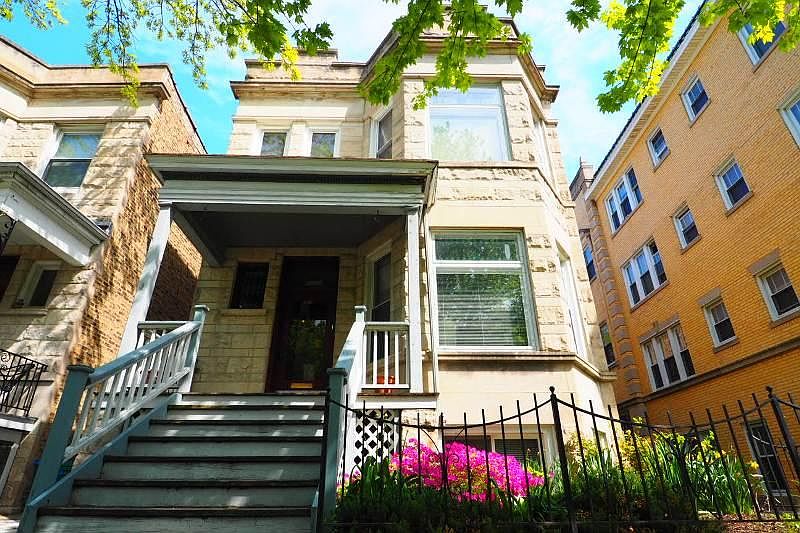 1st image of 1612 W Berteau Ave #2W