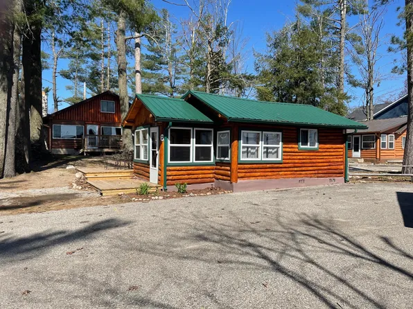 5545 Corey Cv #6, Gaylord, MI 49735