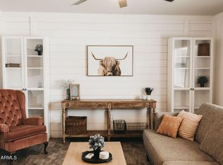 109 S Cholla St, Gilbert, AZ 85233