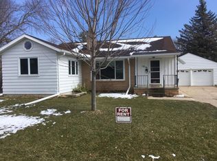 1918 Merner Ave, Cedar Falls, IA 50613