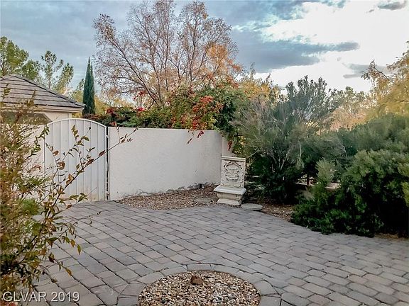 3rd image of 2000 Scarlet Rose Dr