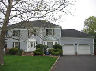30 Joshua Dr, Hillsborough, NJ 08844