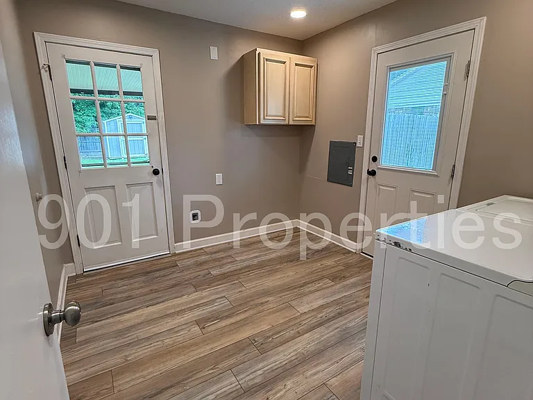 3016 Ingleside Dr — Photo 8