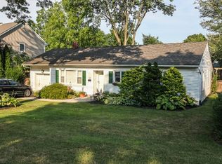 14 Waldo Ave, Midland Park, NJ 07432