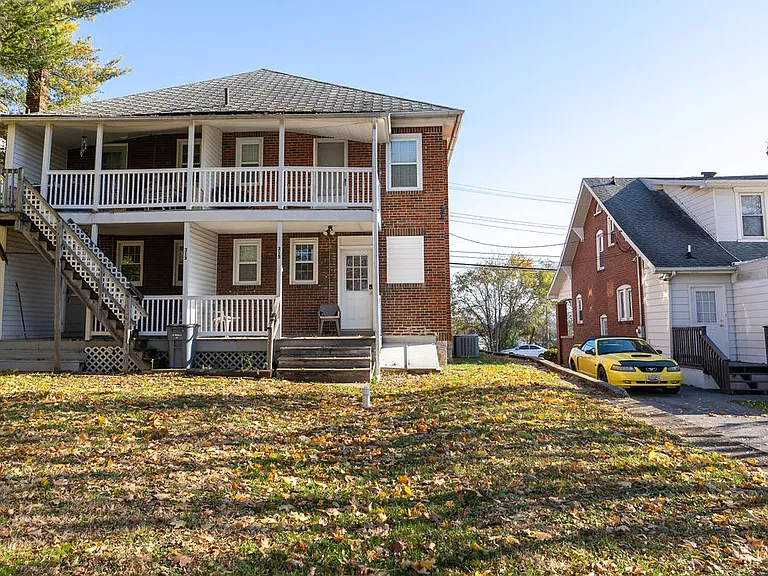 313 Frederick St — Photo 39