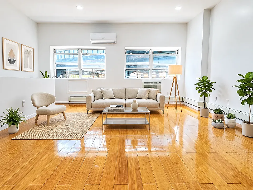 1242 Myrtle Ave #3