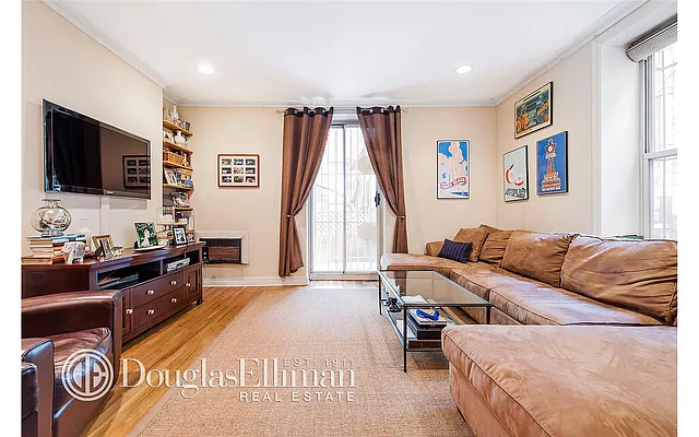 Sold by Douglas Elliman | media 14